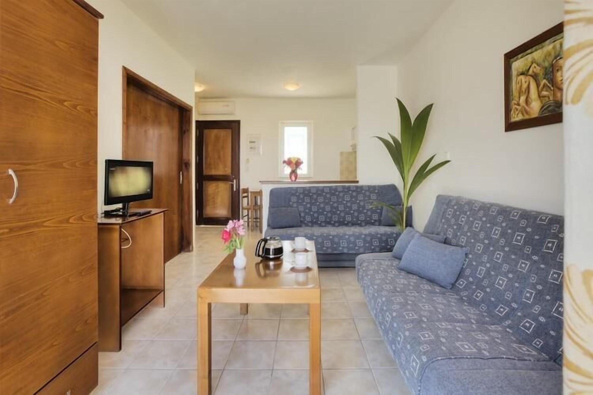 Corali Hotel Тігакі Екстер'єр фото