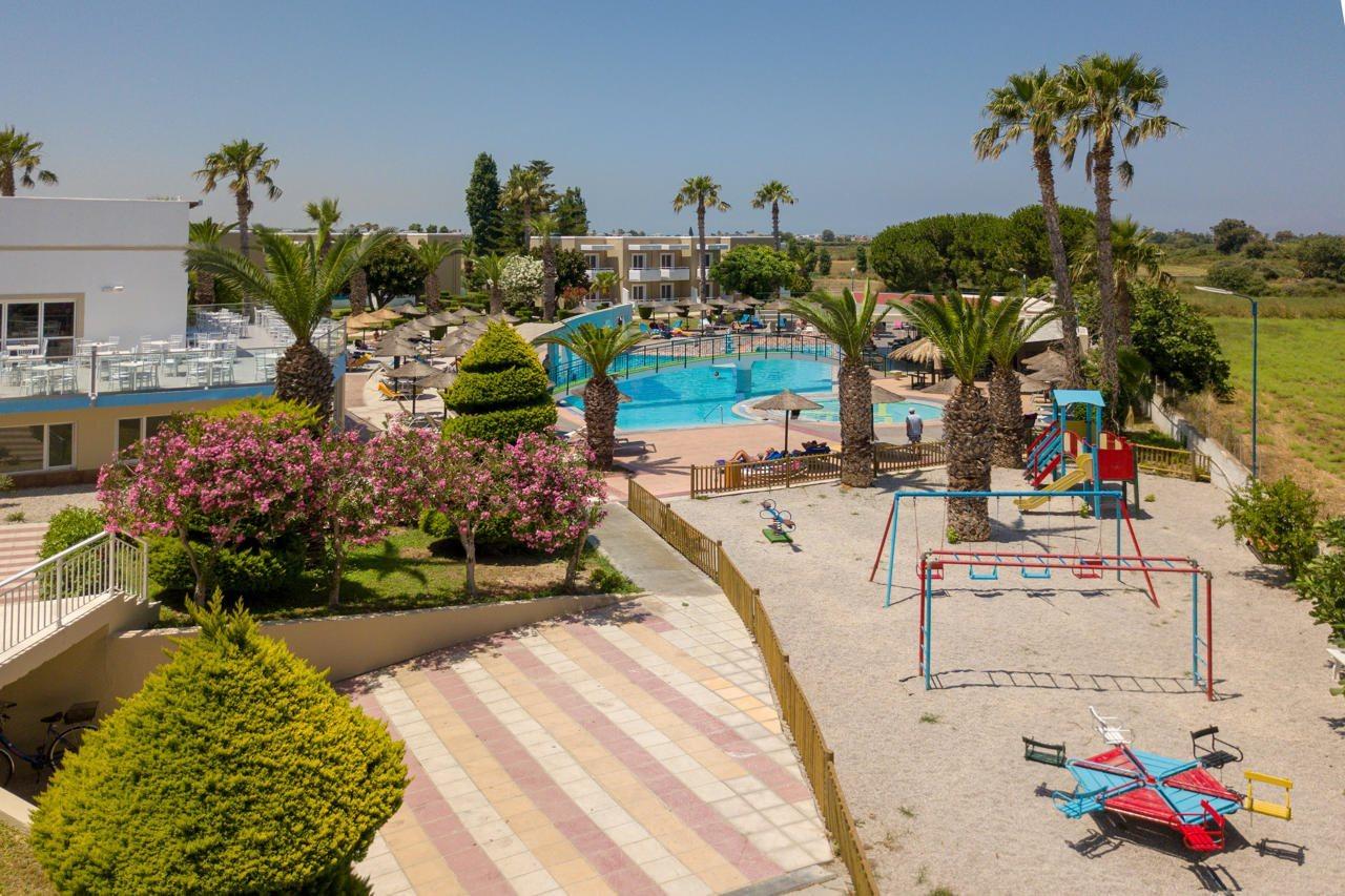 Corali Hotel Тігакі Екстер'єр фото