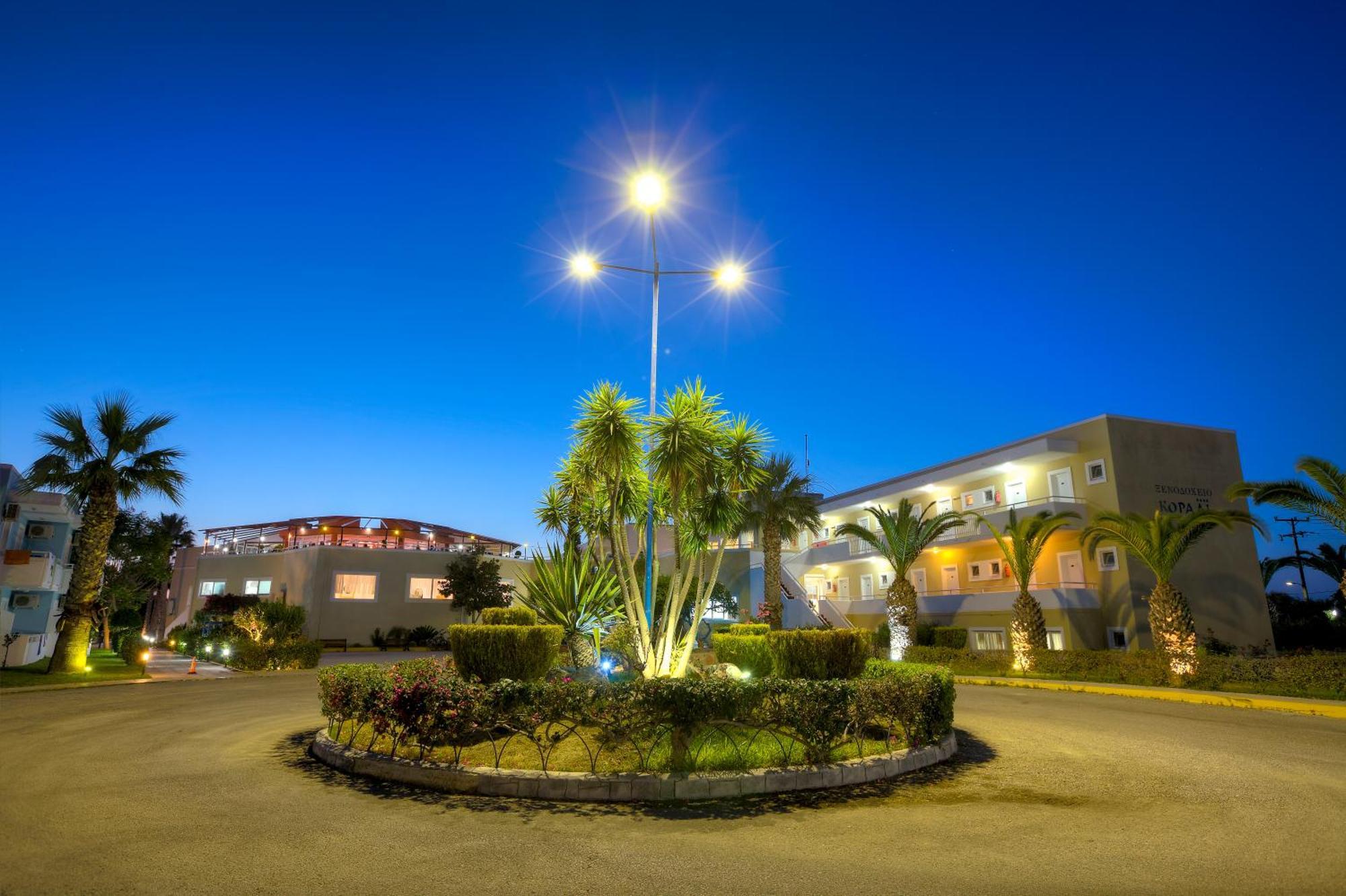 Corali Hotel Тігакі Екстер'єр фото