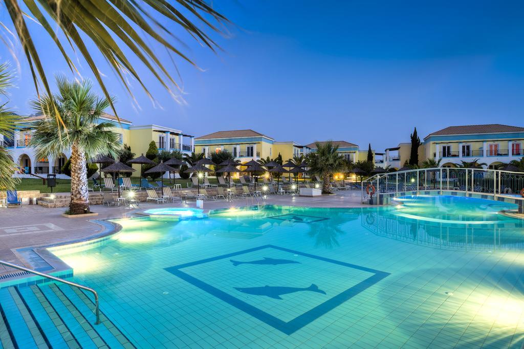 Corali Hotel Тігакі Екстер'єр фото