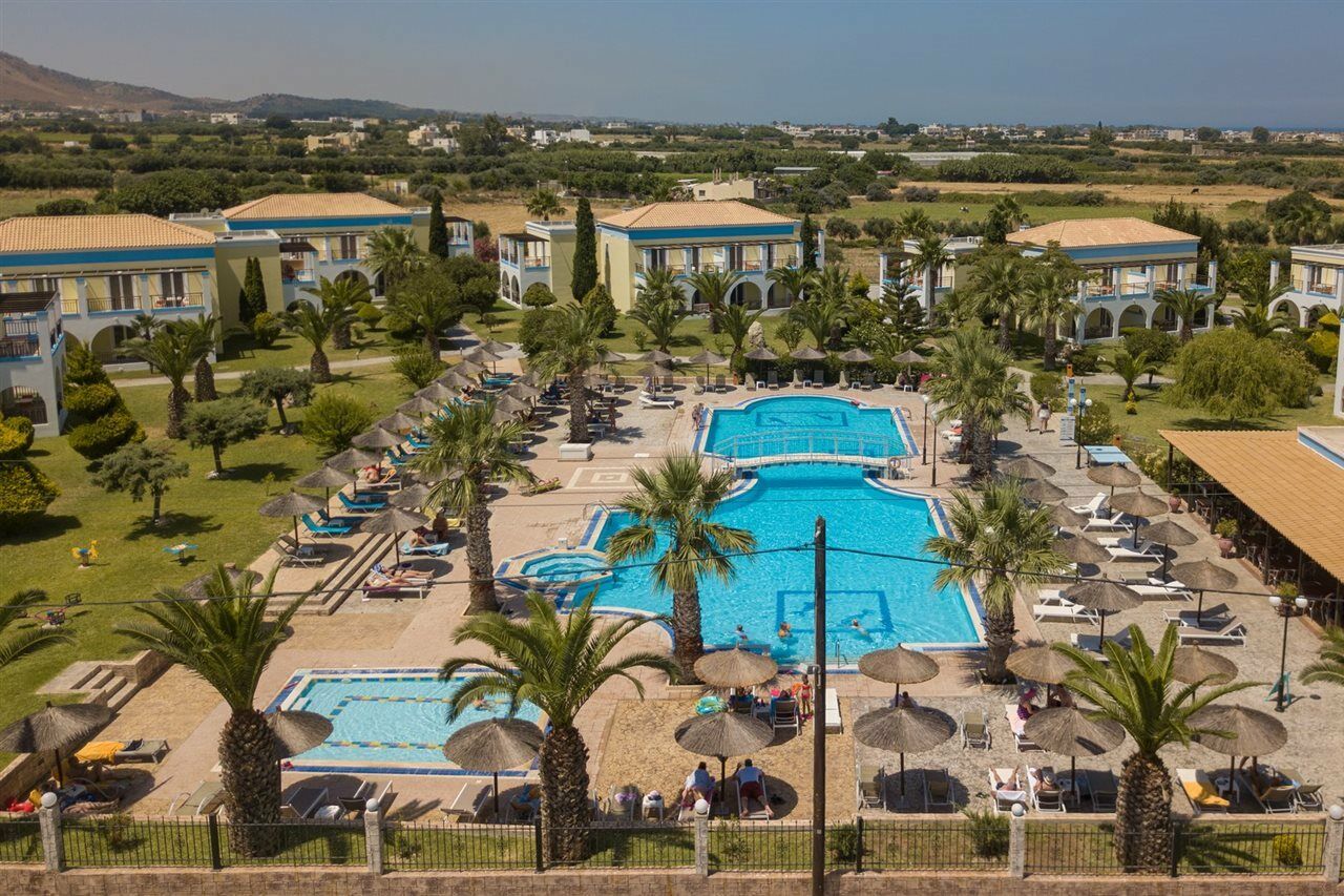 Corali Hotel Тігакі Екстер'єр фото